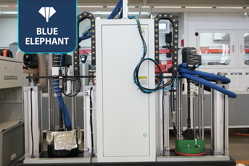 軟成型全自動(dòng)封邊機(jī)